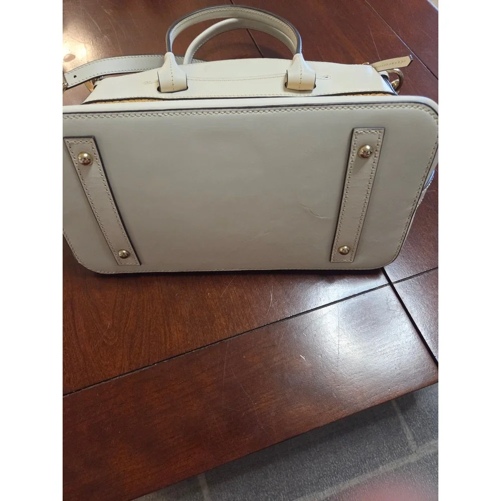 dooney bourke